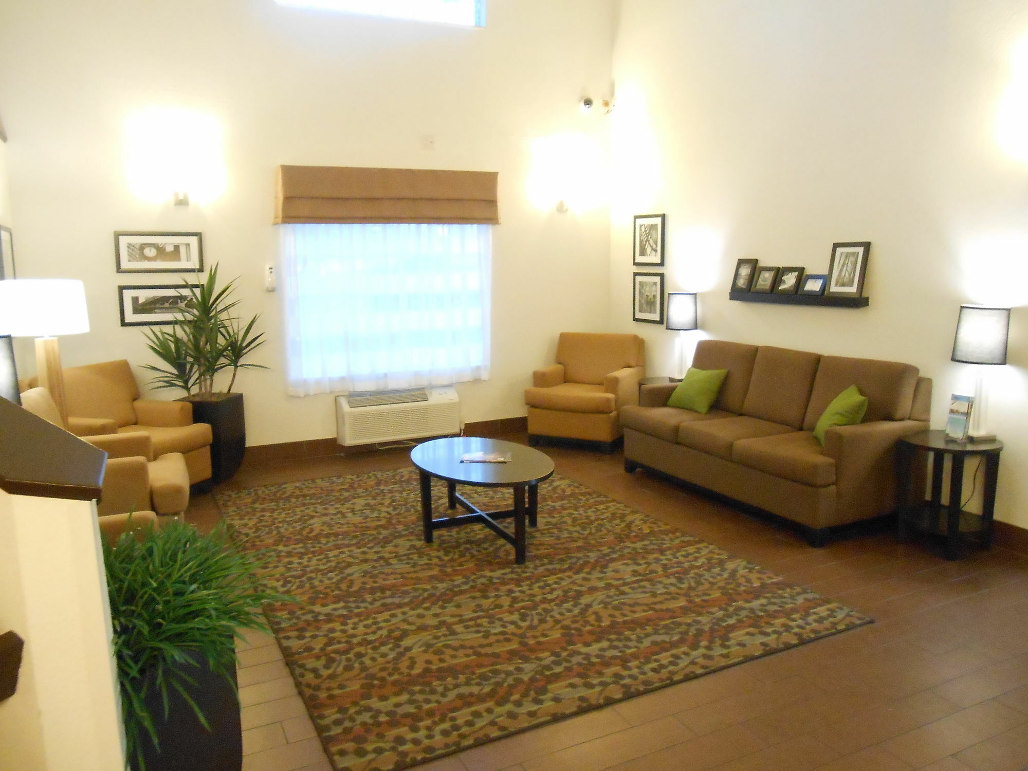 Surestay Plus By Best Western Mesa Superstition Springs Exterior photo