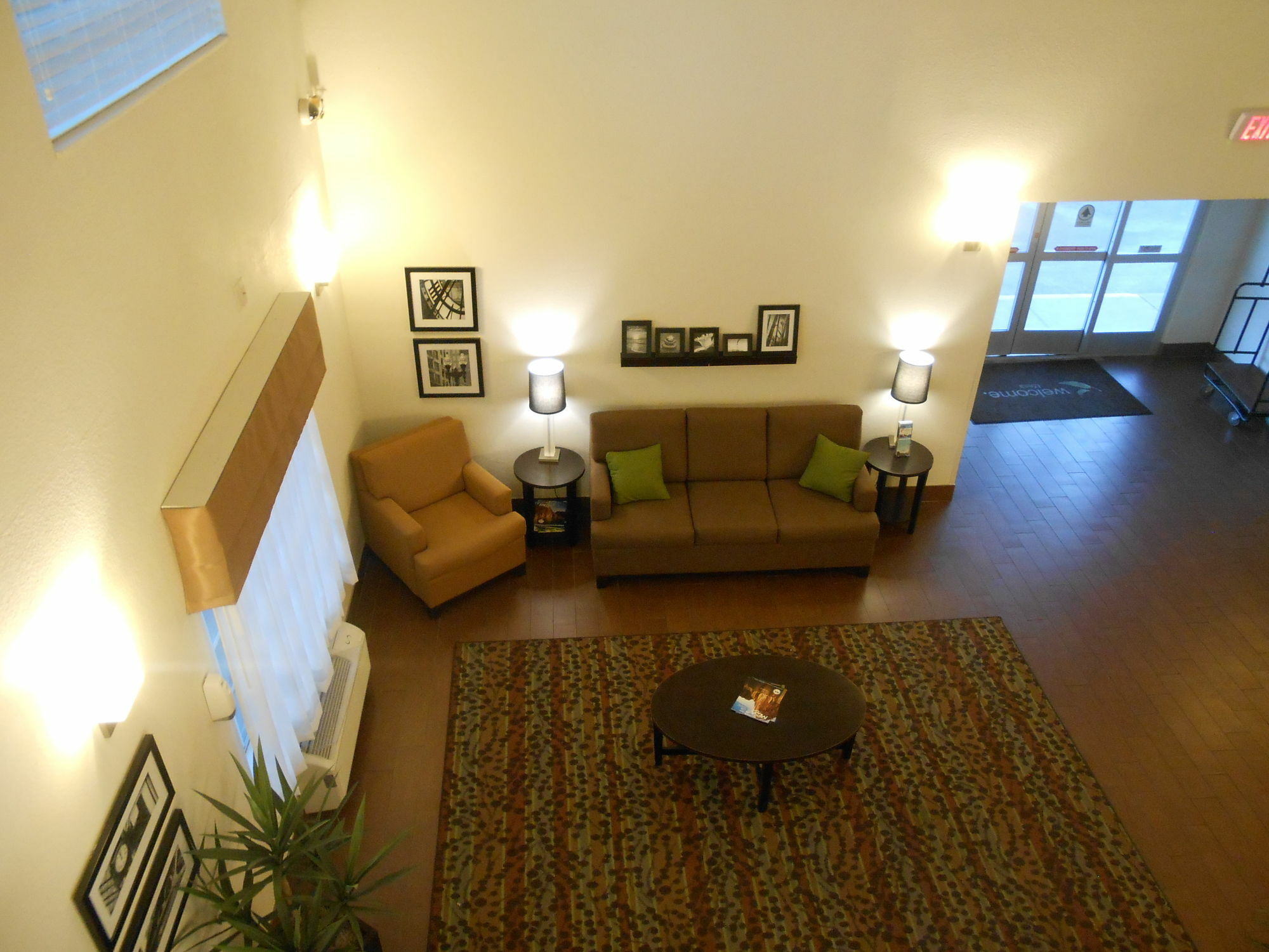 Surestay Plus By Best Western Mesa Superstition Springs Exterior photo